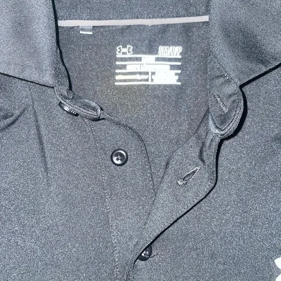 Under Armour Men's Black Long Sleeve Shirt - Picture 4 of 6